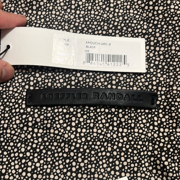 Loeffler RANDALL - Picture 3 of 3